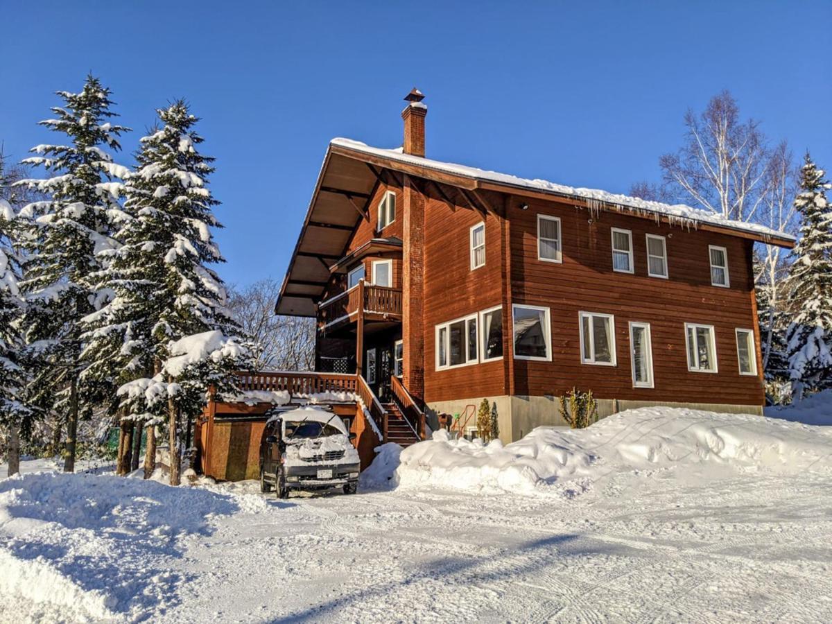 Niseko Ski Lodge - Higashiyama Buitenkant foto
